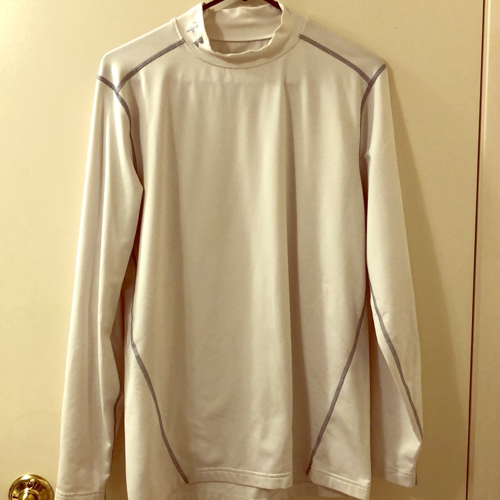 Under Armour men’s long sleeve shirt